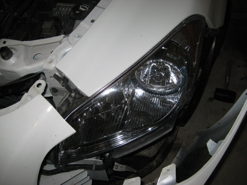 2008-2012-Chevy-Malibu-Headlight-Bulbs-Replacement-Guide-035
