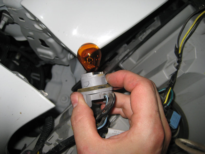 2008-2012-Chevy-Malibu-Headlight-Bulbs-Replacement-Guide-068