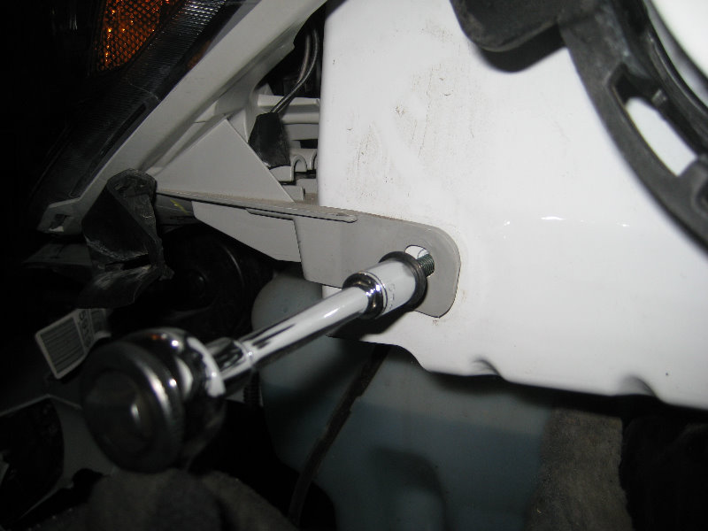 2008-2012-Chevy-Malibu-Headlight-Bulbs-Replacement-Guide-075