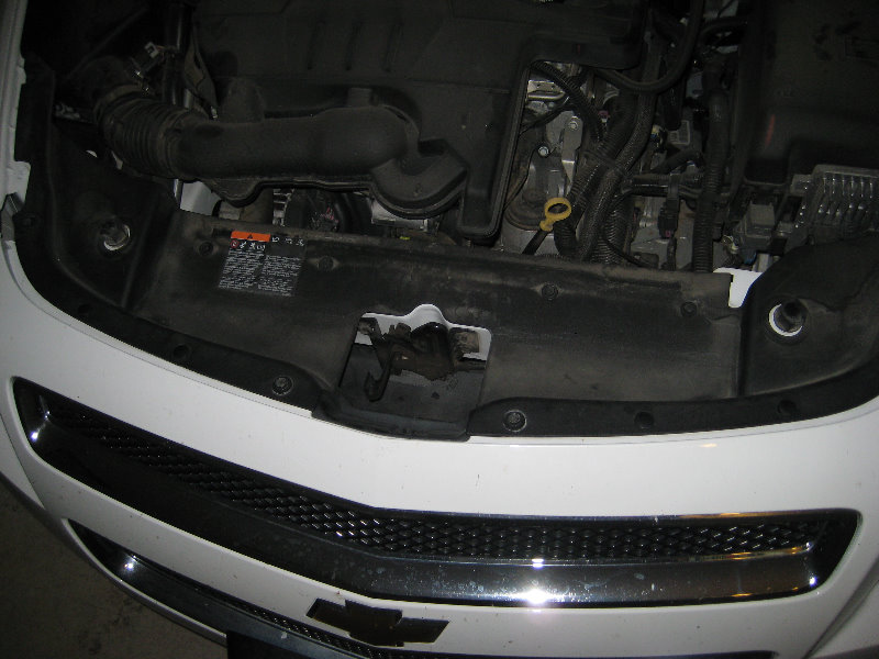 2008-2012-Chevy-Malibu-Headlight-Bulbs-Replacement-Guide-104