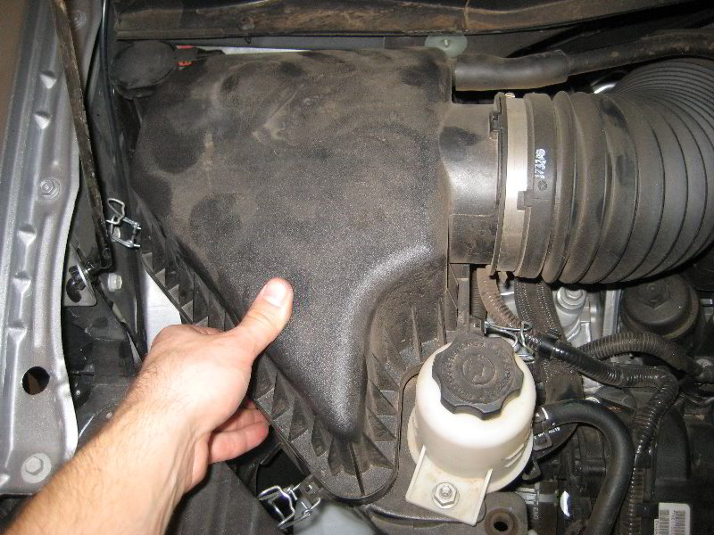 2008-2014-Dodge-Grand-Caravan-Pentastar-V6-Engine-Air-Filter-Replacement-Guide-015