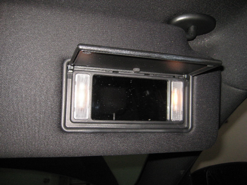 2011-2014-Dodge-Charger-Vanity-Mirror-Light-Bulbs-Replacement-Guide-002