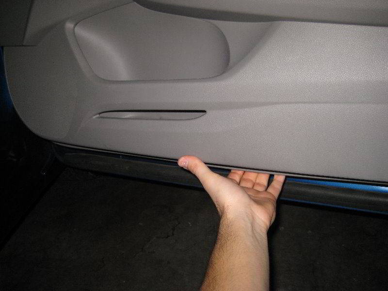 2012-2015-Honda-Civic-Interior-Door-Panel-Removal-Guide-018
