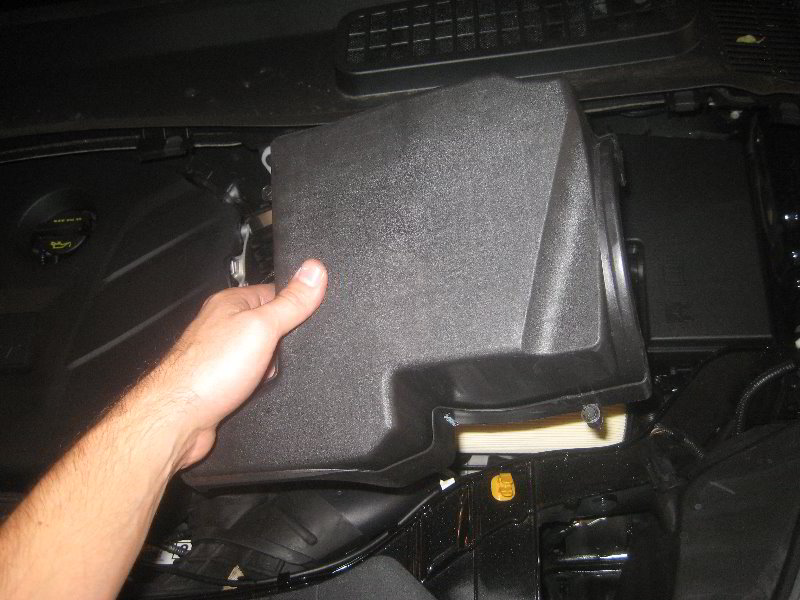 2013-2016-Ford-Escape-EcoBoost-Engine-Air-Filter-Replacement-Guide-006