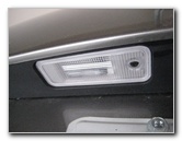 2013-2016-Hyundai-Santa-Fe-License-Plate-Light-Bulbs-Replacement-Guide-002