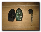 2015-2018-Nissan-Murano-Key-Fob-Battery-Replacement-Guide-009