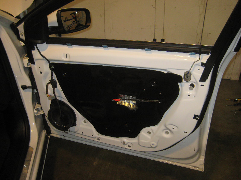 Buick-LaCrosse-Door-Panel-Removal-Speaker-Upgrade-Guide-027