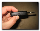 Buick-LaCrosse-Key-Fob-Battery-Replacement-Guide-013