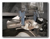 Chrysler-200-Rear-Disc-Brake-Pads-Replacement-Guide-014