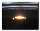 Chrysler-200-Trunk-Light-Bulb-Replacement-Guide-015