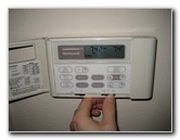 Comfortmaker-HVAC-Condenser-Dual-Run-Start-Capacitor-Replacement-Guide-001