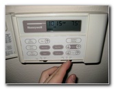 Comfortmaker-HVAC-Condenser-Dual-Run-Start-Capacitor-Replacement-Guide-048