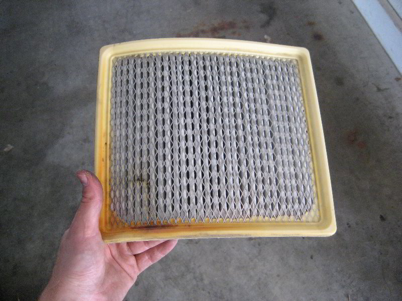 Dodge-Avenger-I4-Engine-Air-Filter-Replacement-Guide-006