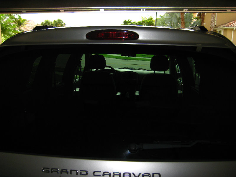 Dodge-Caravan-Third-Brake-Light-Replacement-Guide-002