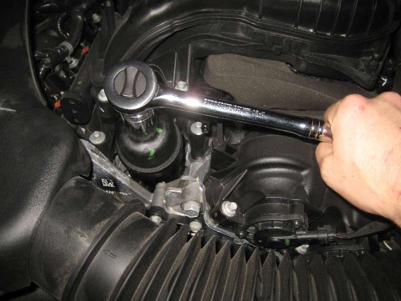 Dodge-Challenger-Pentastar-V6-Engine-Oil-Change-Filter-Replacement-Guide-026