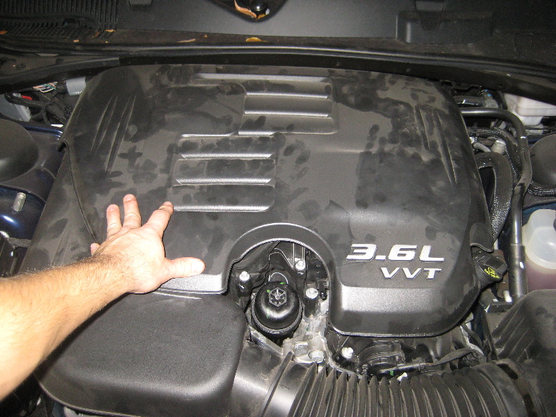 Dodge-Challenger-Pentastar-V6-Engine-Oil-Change-Filter-Replacement-Guide-035