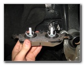 Dodge-Durango-Front-Disc-Brake-Pads-Replacement-Guide-024