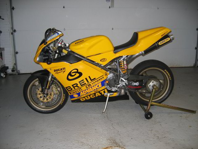 2000-Ducati-748R-Custom-Sportbike-001