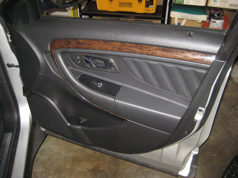 Ford-Taurus-Interior-Door-Panels-Removal-Guide-069