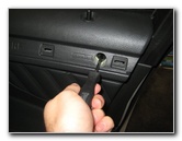 Ford-Taurus-Interior-Door-Panels-Removal-Guide-010