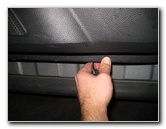 Ford-Taurus-Interior-Door-Panels-Removal-Guide-023