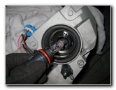 Chevrolet-Cobalt-Headlight-Bulbs-Replacement-Guide-015