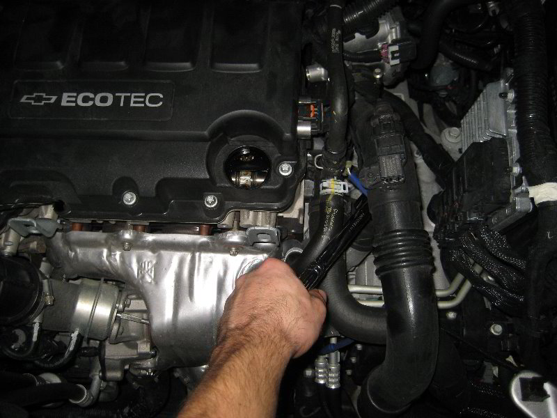 GM-Chevrolet-Cruze-Ecotec-Turbo-I4-Engine-Oil-Change-Guide-016