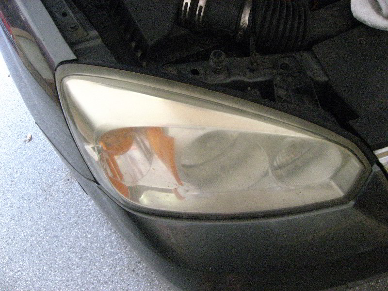 GM-Chevy-Malibu-Headlight-Bulbs-Replacement-Guide-029