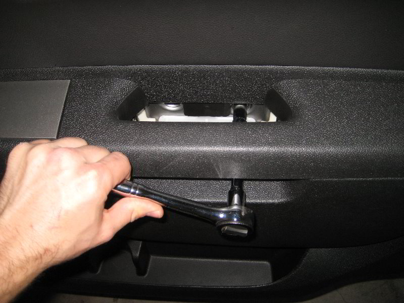Chevrolet-Silverado-Interior-Door-Panel-Removal-Guide-015
