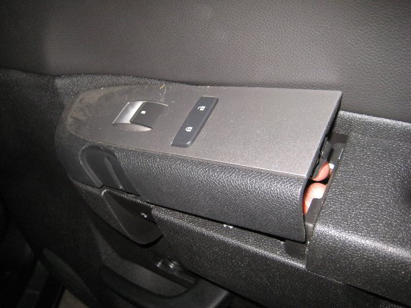 Chevrolet-Silverado-Interior-Door-Panel-Removal-Guide-033