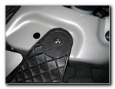 GM-Pontiac-G6-GT-Headlight-Bulbs-Replacement-Guide-006
