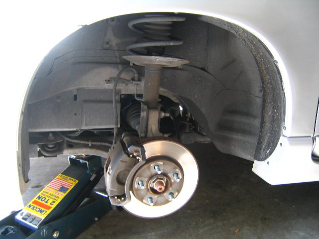 GM-Pontiac-Wheel-Bearing-Hub-Assembly-Repair-02