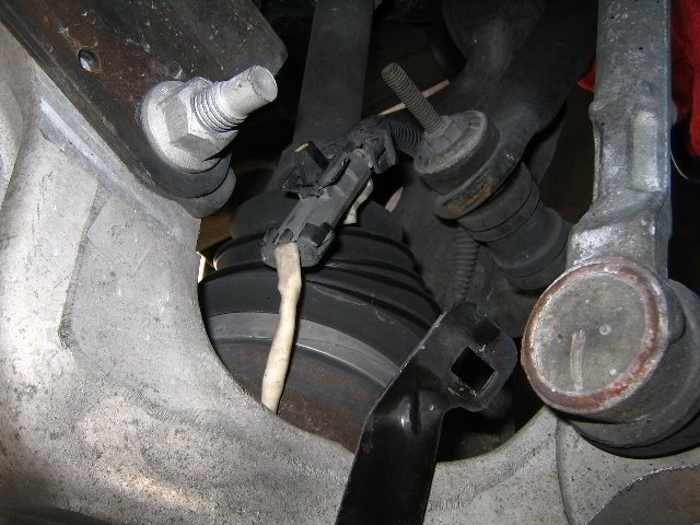 GM-Pontiac-Wheel-Bearing-Hub-Assembly-Repair-19