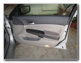 Honda-Accord-Interior-Door-Panel-Removal-Guide-001