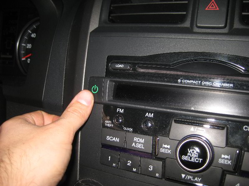 Honda-CR-V-Radio-Code-Retrieval-Entry-Guide-004