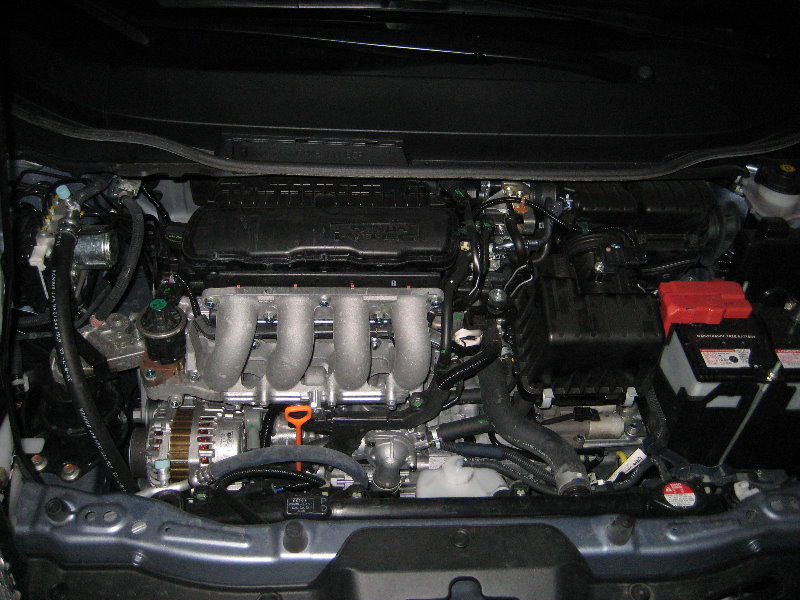 Honda-Fit-Jazz-L15A7-i-VTEC-Engine-Oil-Change-Guide-001