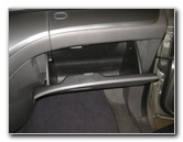 Honda-Odyssey-Cabin-Air-Filter-Replacement-Guide-002
