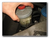 Honda-Odyssey-Headlight-Bulbs-Replacement-Guide-004
