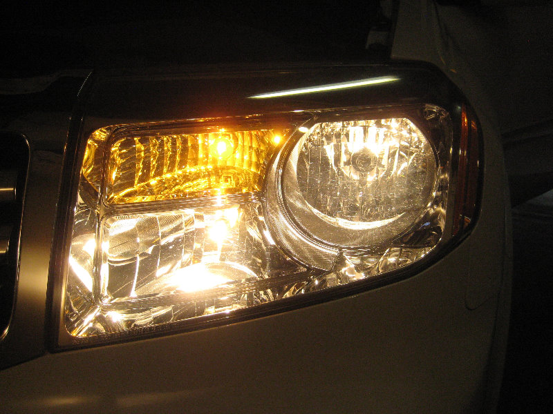 2009-2015-Honda-Pilot-Headlight-Bulbs-Replacement-Guide-051