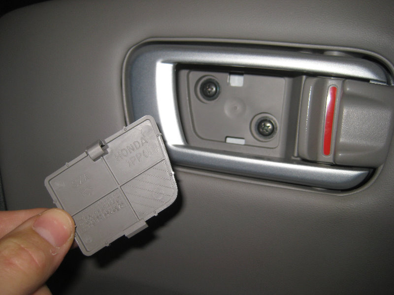 2009-2015-Honda-Pilot-Plastic-Interior-Door-Panel-Removal-Speaker-Upgrade-Guide-006