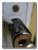 How-To-Lubricate-Sticking-Door-Lock-And-Key-013