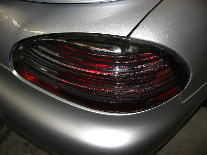 How-To-Fix-Tail-Light-Headlight-Condensation-001