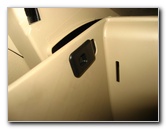 Hyundai-Santa-Fe-Cabin-Air-Filter-Element-Replacement-Guide-029