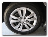 Hyundai-Sonata-Rear-Brake-Pads-Replacement-Guide-001