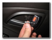 Hyundai-Tucson-Interior-Door-Panel-Removal-Guide-018