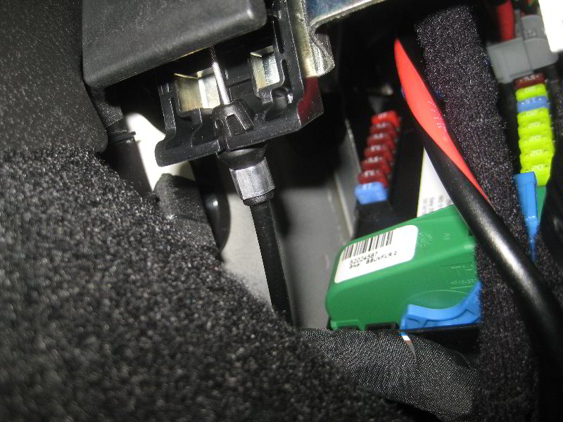 Jeep-Renegade-Electrical-Fuse-Relay-Replacement-Guide-016