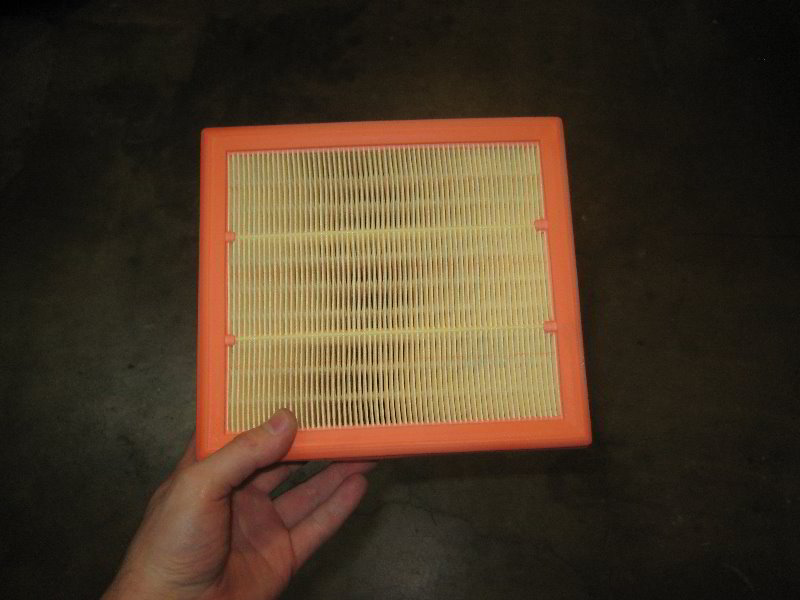Jeep-Renegade-Engine-Air-Filter-Replacement-Guide-007