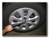 Kia-Rio-Rear-Disc-Brake-Pads-Replacement-Guide-002