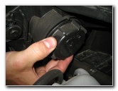 Kia-Sportage-Headlight-Bulbs-Replacement-Guide-003