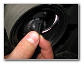 Kia-Sportage-Headlight-Bulbs-Replacement-Guide-009